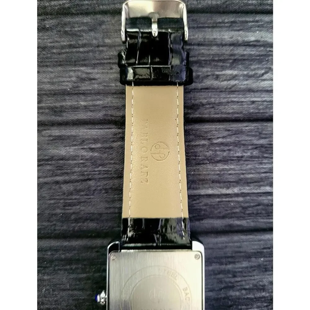 Pablo Raez Mens Silver‎ Tank Swiss Style Watch 40mm Large